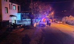 Osmaniye Düziçi’nde Korkutan Kaza! Yolun Karşısına Geçen Yaşlı Adam Otomobilin Çarpmasıyla Yaralandı