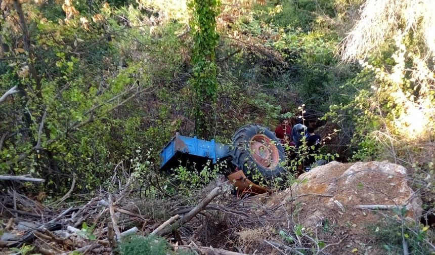 Aydın Bozdoğan'da Traktör Faciası: Sürücü Mehmet Sayın Şarampolde Can Verdi