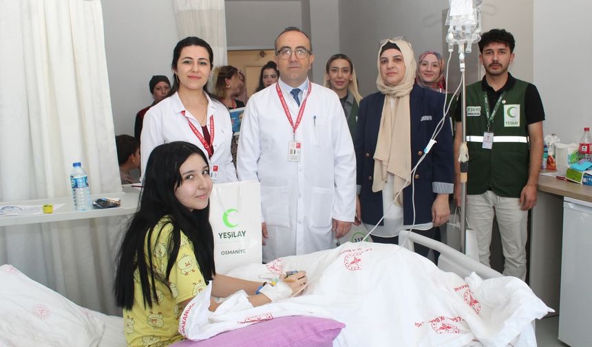 Osmaniye’de Minik Hastalara Moral Oldu: Eğitim ve Araştırma Hastanesi’nden Dünya Çocuk Günü Etkinliği