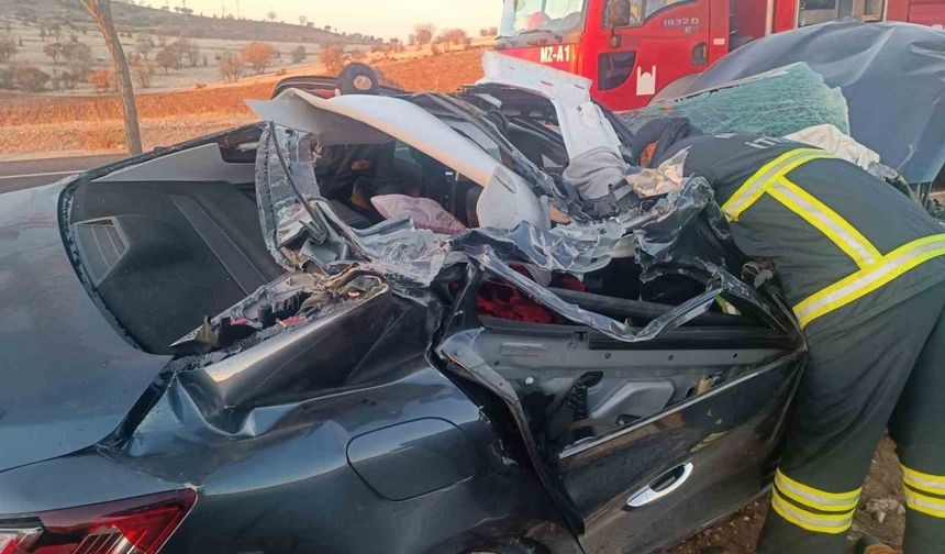 Mardin Yolunda Feci Çarpışma: Nufel Karaalp Hayatını Kaybetti, 2 Kişi Yaralandı