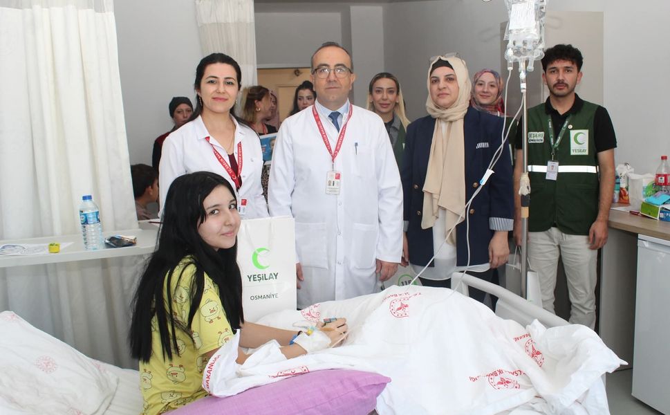 Osmaniye’de Minik Hastalara Moral Oldu: Eğitim ve Araştırma Hastanesi’nden Dünya Çocuk Günü Etkinliği