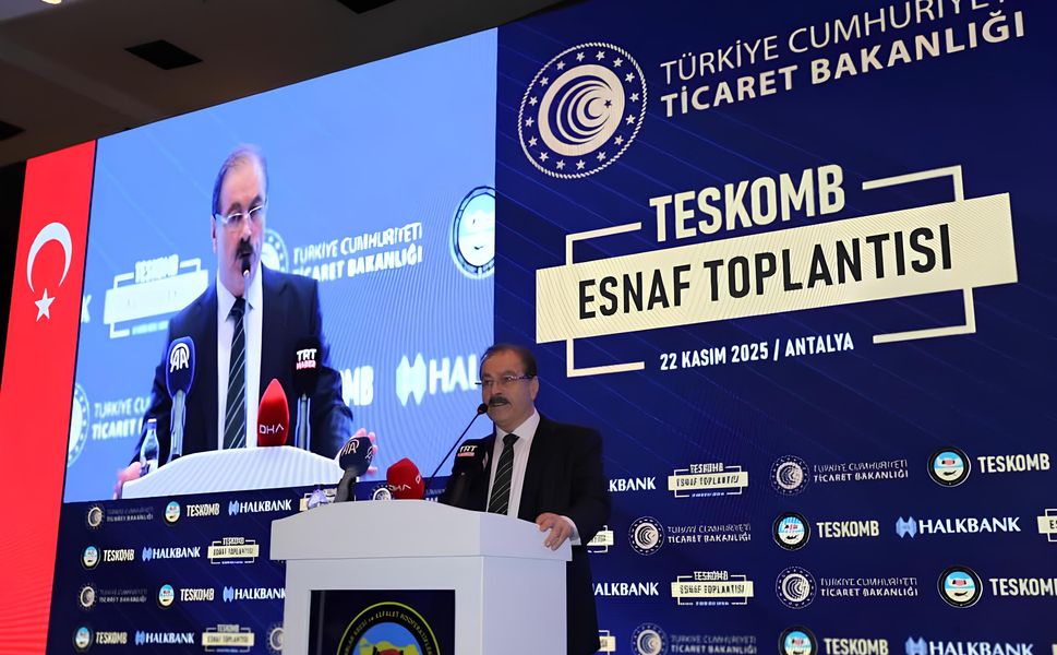 Abdülkadir Akgül, Antalya TESKOMB Toplantısında “Esnafın Güçlü Sesi” Olarak Gündeme Damga Vurdu