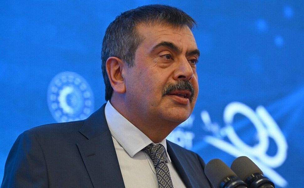 Okullarda Ara Tatil Bitiyor mu? Bakan Tekin yayında soruları yanıtladı