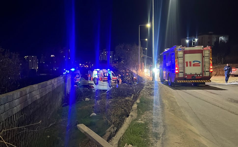 Kahramanmaraş’ta Feci Kaza: Takla Atan Otomobil Hurdaya Döndü, 3 Kişi Yaralandı